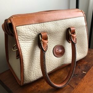 [SOLD] Vintage Dooney and Bourke leather purse